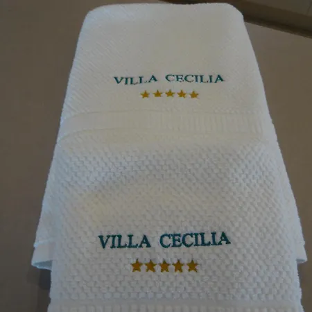 Cecilia - 4 Bedrooms, 4 Bathrooms, Heated Inside Pool, Gym Villa Lakmartin