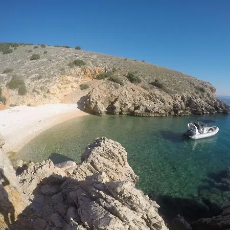 Cecilia - 4 Bedrooms, 4 Bathrooms, Heated Inside Pool, Gym