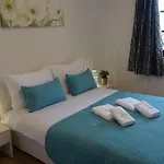 Cecilia - 4 Bedrooms, 4 Bathrooms, Heated Inside Pool, Gym *
